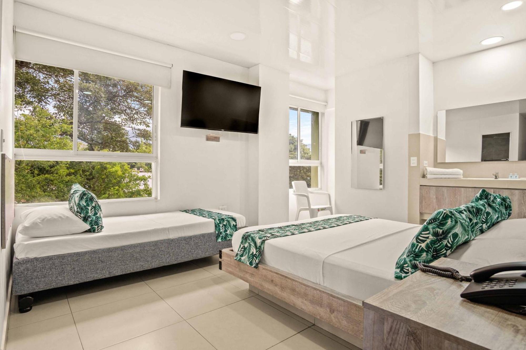 Hotel Eco Suite Cali Exterior photo